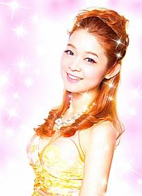 金髪でキャバクラ嬢を演じた藤澤恵麻