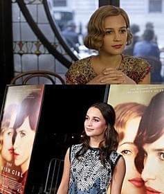 無償の愛に生きる女性を演じきったアリシア・ビカンダー「リリーのすべて」