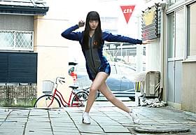 自警団の紅一点として活躍するカオリに扮した小松菜奈「ヒーローマニア 生活」