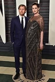 アン・ハサウェイ& 夫アダム・シュルマンに第1子誕生「マイ・インターン」