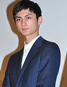 熊本出身の高良健吾「蜜のあわれ」