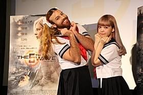 レディビアードと藤田ニコル「フィフス・ウェイブ」