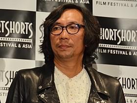 会見に出席した行定勲監督「うつくしいひと」
