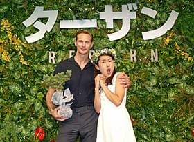 女性ファンからは大歓声「ターザン」