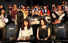 ヒロインの2人は4D版の完成度に太鼓判を押す「貞子vs伽椰子」