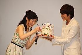 手づくりケーキにご満悦「海すずめ」