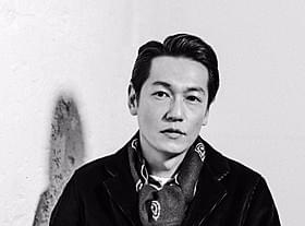 「ニワトリ★スター」に主演する井浦新「ニワトリ★スター」