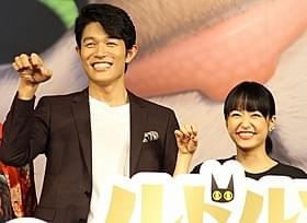 舞台挨拶に立った井上真央と鈴木亮平「ルドルフとイッパイアッテナ」