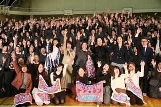 試写会には830人が参加「チア☆ダン 女子高生がチアダンスで全米制覇しちゃったホントの話」