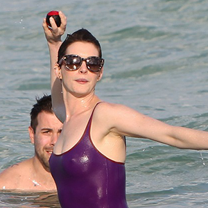 アン・ハサウェイ