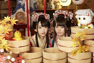 5thシングル「ハコネハコイリムスメ」の発売が決定したpetit milady（悠木碧(左)、竹達彩奈(右)）