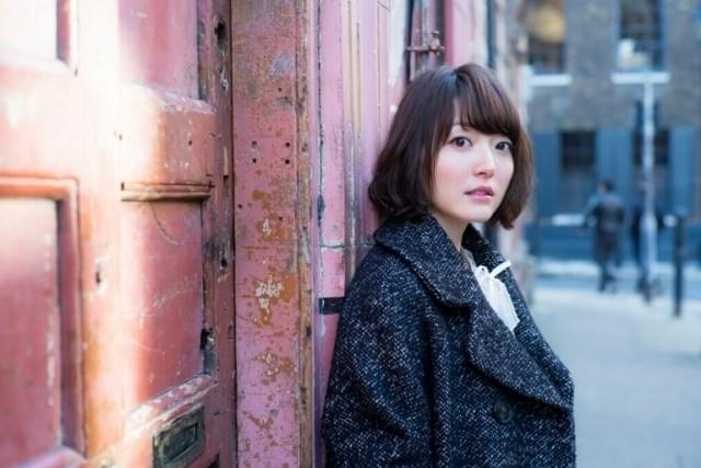 花澤香菜、アルバム発売記念ライブが生中継 “生誕祭”ハッシュ