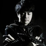 福山潤、2ndシングル「Tightrope」のMV公開 福山を縛ったロープをリリイベで配布
