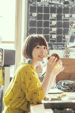 花澤香菜「ココベース」ビジュアル