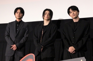 村上虹郎「ただいま！」 北村匠海＆吉沢亮と実写「東リベ2」舞台挨拶に登壇「奇跡的」