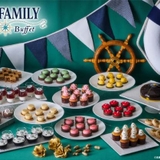 「SPY×FAMILY」コラボビュッフェ開催 イーデン校のベレー帽ケーキ、ボンドのカップケーキなどかわいいスイーツいっぱい