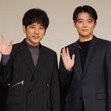 二宮和也（左）、櫻井海音（右）