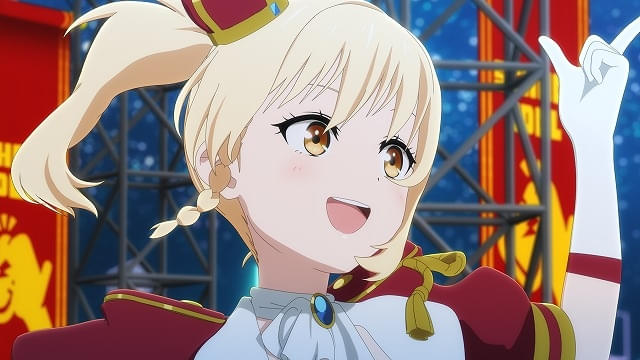 本予告の場面写真も多数公開