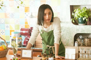 新場面写真（八木莉可子）