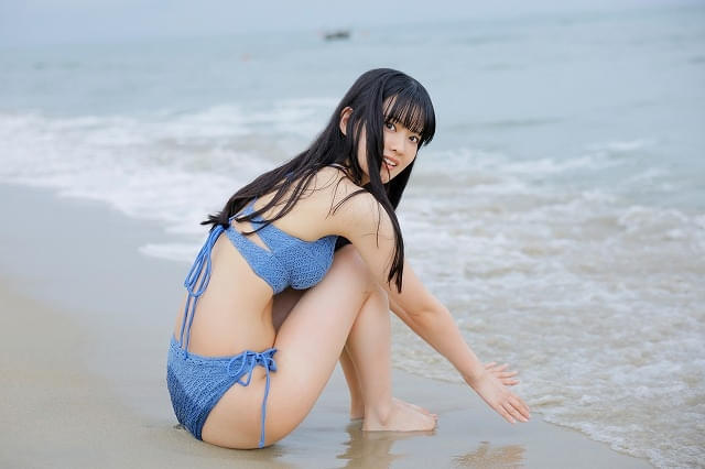 大西亜玖璃、約3年ぶりの写真集で水着姿を初披露