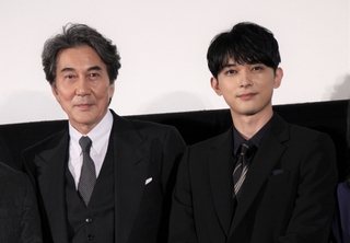役所広司、吉沢亮は「立派な息子」　親子役で初共演