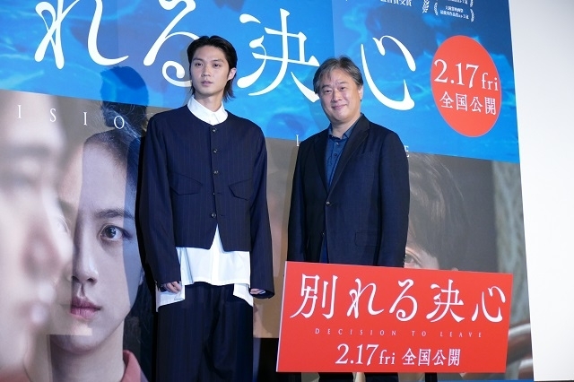 （左から）磯村勇斗、パク・チャヌク監督