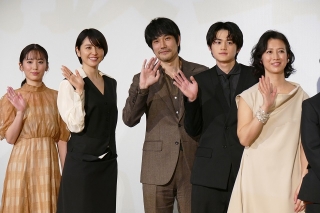 松山ケンイチ「ずっと監視していたんですよ」 ファンと一緒に主演作「ロストケア」を“初鑑賞”