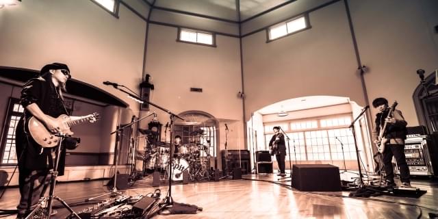 スピッツのライブ番組「優しいスピッツ a secret session in