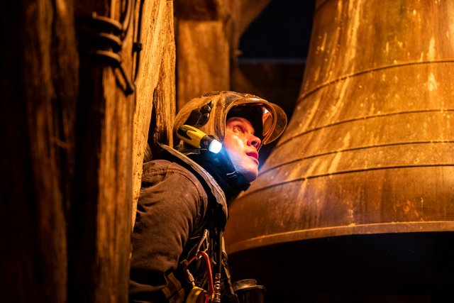 ノートルダム大聖堂炎上をジャン＝ジャック・アノー監督が映画化「ノートルダム 炎の大聖堂」4月7日公開 IMAXカメラで撮影 - 画像1