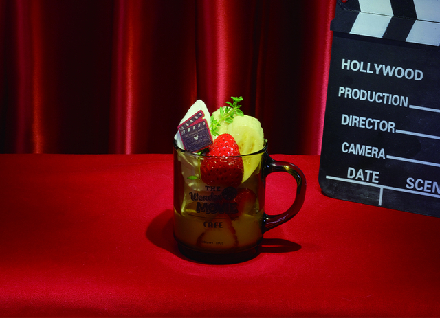 ディズニー創立100周年を祝うスペシャルカフェがオープン テーマは“映画館” - 画像11