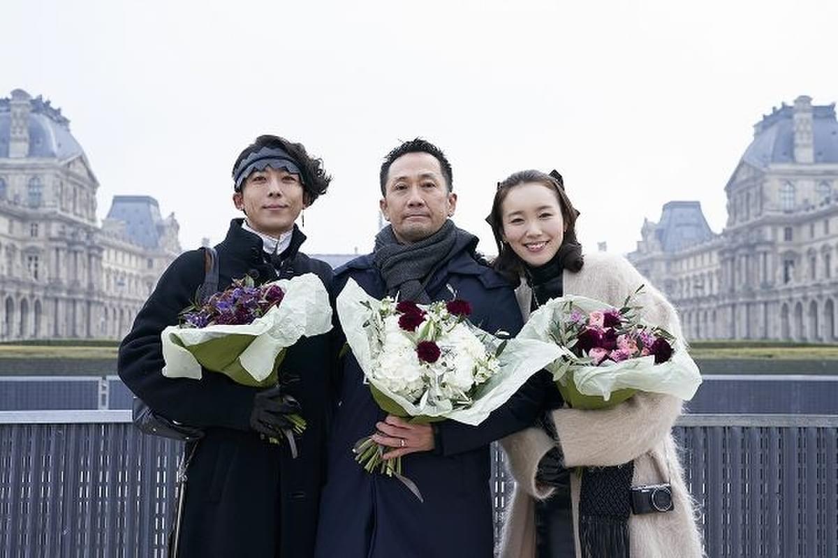 「岸辺露伴 ルーヴルへ行く」クランクアップ！ 高橋一生、飯豊まりえ、木村文乃、長尾謙杜のメイキング写真披露 : 映画ニュース - 映画.com