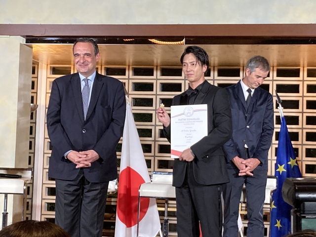 山下智久、日本人初の“名誉マスター・ソムリエ”に！ 「神の雫」仏大使公邸イベントで「日本とフランスの架け橋になれるように」 - 画像3
