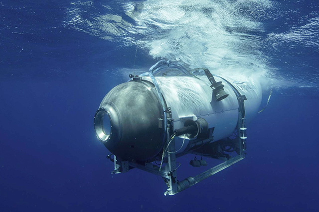 タイタニック 潜水艇