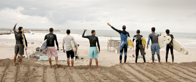 ガザで自由を求め、サーフィンに興じる若者たちを捉えたドキュメント 「ガザ・サーフ・クラブ」緊急公開！ - 画像1