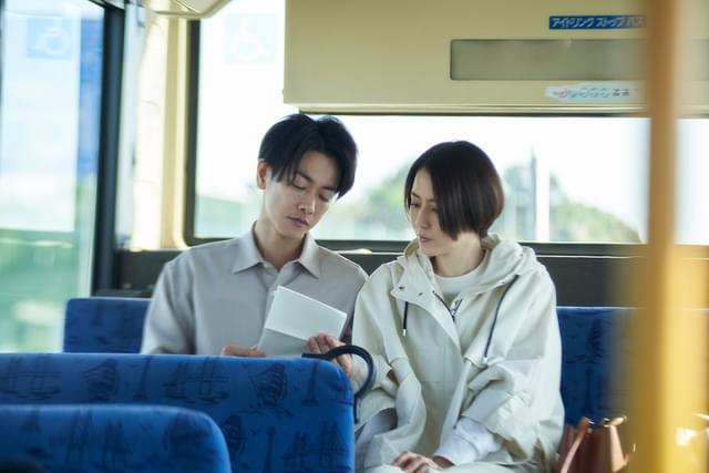 佐藤健×長澤まさみ×森七菜「四月になれば彼女は」場面写真10点公開