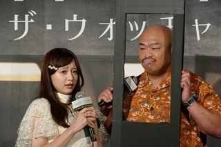 森香澄、初の映画PRイベント 控室に閉じ込められたクロちゃんを“監視（ウォッチ）”