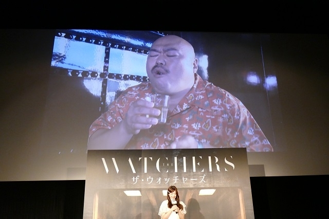 森香澄、初の映画PRイベント 控室に閉じ込められたクロちゃんを“監視（ウォッチ）” - 画像6