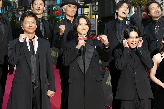 山﨑賢人「キングダム」チームは「最強です！」 シリーズ最終章「大将軍の帰還」歌舞伎町でレッドカーペット - 画像24