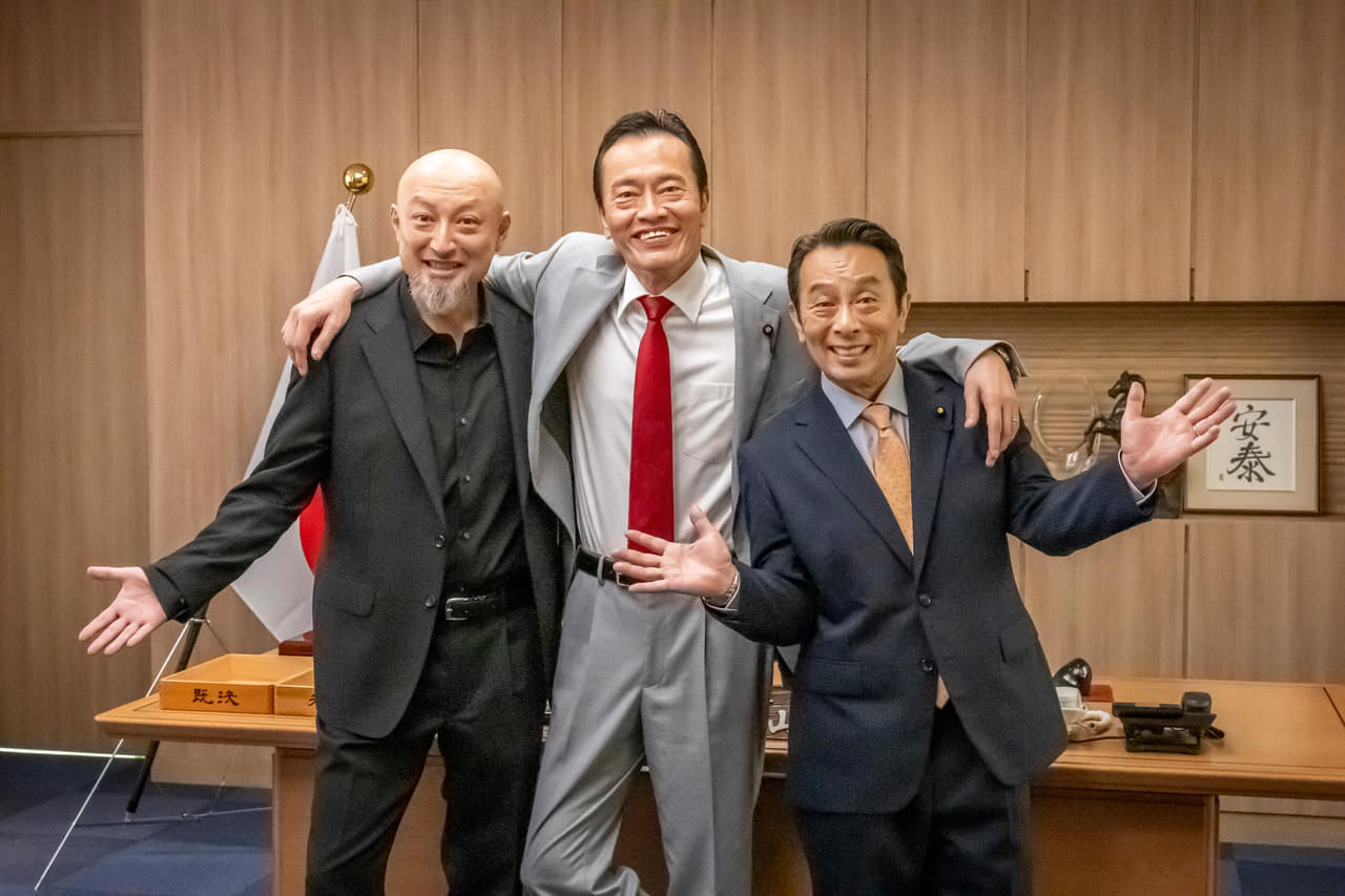 「民王Ｒ」金田明夫＆山内圭哉が前作から引き続き出演決定 遠藤憲一と仲良し3ショット