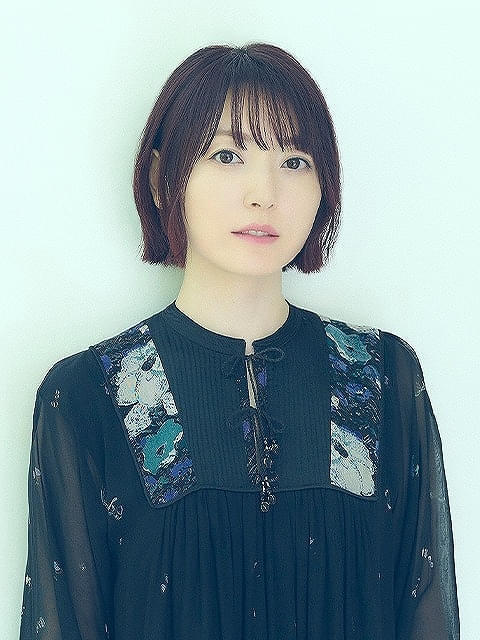 女性声優1位の花澤香菜さん