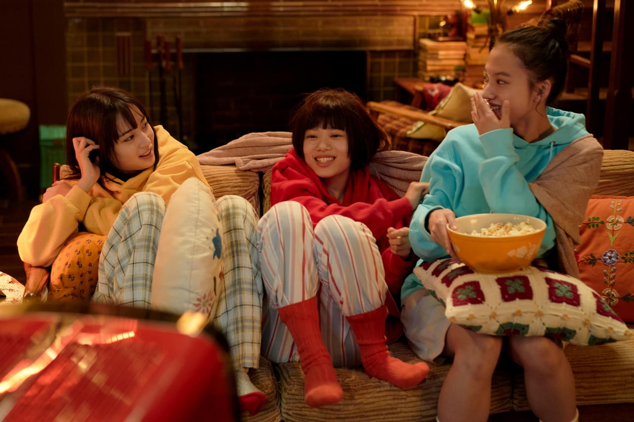 広瀬すず×杉咲花×清原果耶「片思い世界」場面写真公開 12年間一つ屋根の下、さまざまな日常の1コマを活写 - フォトギャラリー9 : 映画 ...