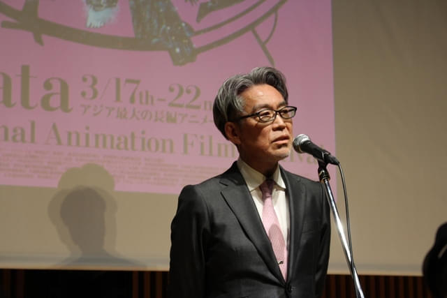 第2回開会式に登壇したフェスティバル・ディレクターの井上伸一郎氏