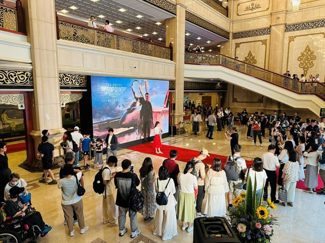 台北公演/記念撮影コーナーには長蛇の列