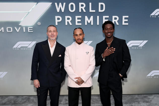 (左から)ブラッド・ピット、ルイス・ハミルトン、ダムソン・イドリス