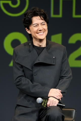 福山雅治「実力がある」初共演の有村架純を絶賛【「ブラック・ショーマン」完成報告会見】