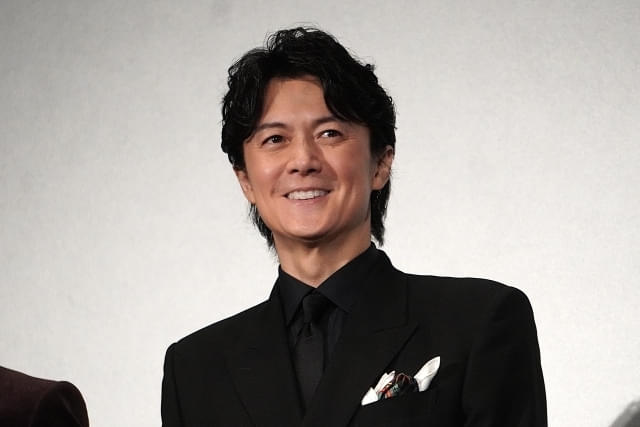福山雅治、東野圭吾氏の絶賛コメに感激 仲村トオルは“娘”有村架純を心配【「ブラック・ショーマン」完成披露試写会】