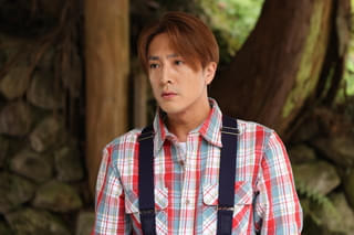 内博貴「ESCAPE」で12年ぶりドラマ出演! デートシーンで「女性にネックレスを着けるのは初めて」