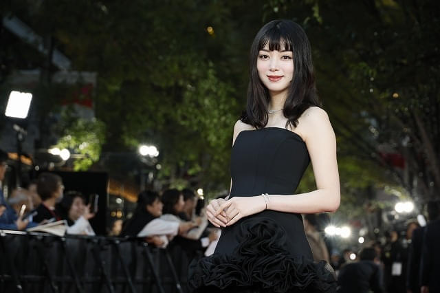 池田エライザ、満島ひかり、髙橋海人、佐野晶哉らが華やかなファッションで魅了 第38回東京国際映画祭レッドカーペット