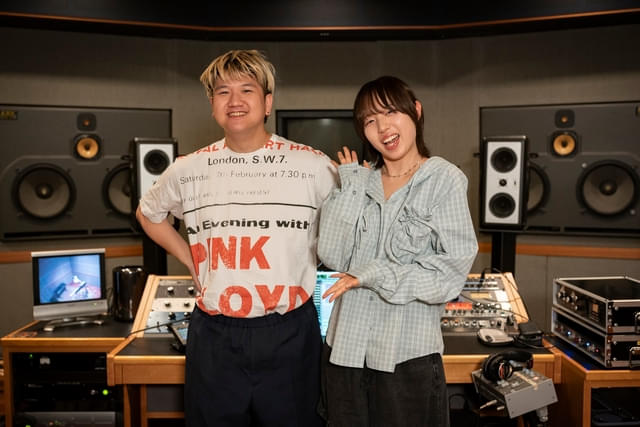 十明(右)、Yaffle(左)