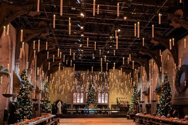 スタジオツアー東京 クリスマスシーズン限定の特別企画「ホグワーツ・イン・ザ・スノー」が11月8日から開幕